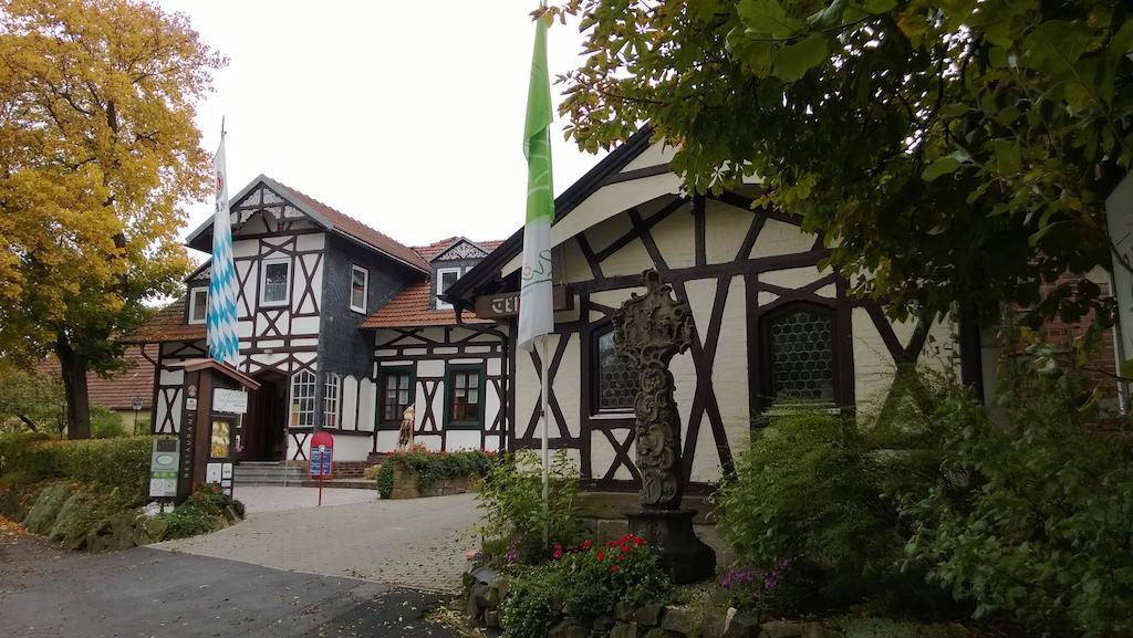Landhotel Vierjahreszeiten Bad Königshofen im Grabfeld Buitenkant foto